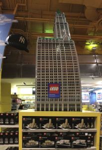Times Square, Toys R Us Lego sculpture